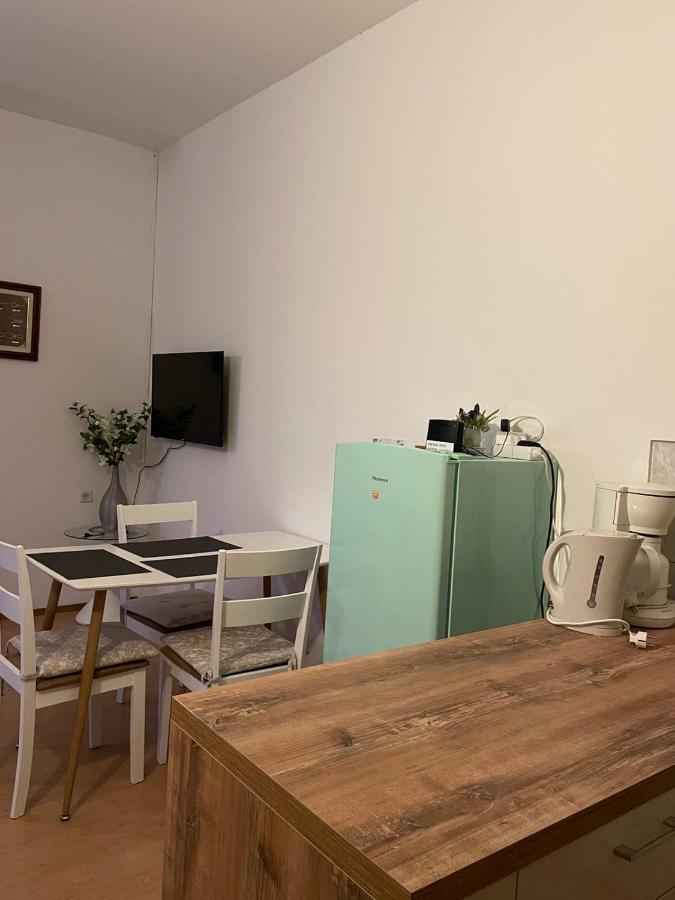 Apartament Ksenija 3 *